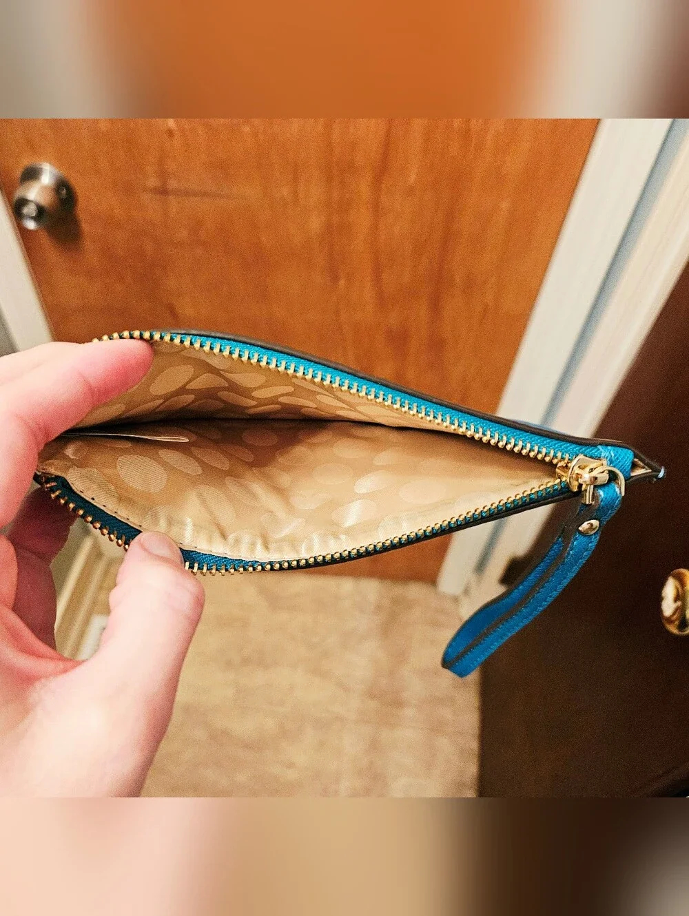 Kate Spade Teal Wristlet - Picture 8 of 16